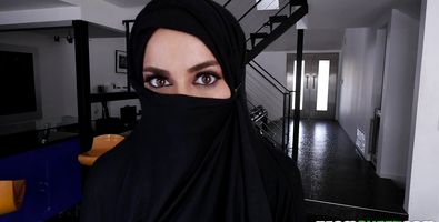 Mischievous young bimbo Victoria June loudly rides on a thick shaft