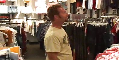 Savory booty Liza thrills lusty pal's meat rocket with wild riding